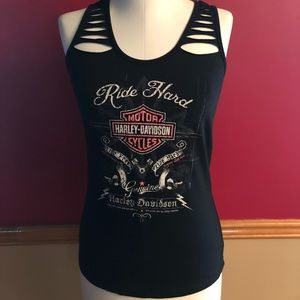 Sexy Harley-Davidson tank